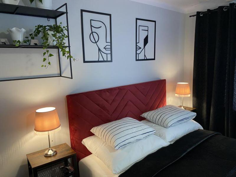 Apartament ,, Sen I Kawa" - Komfortowy Nocleg W Sercu Aglomeracji ビトム エクステリア 写真