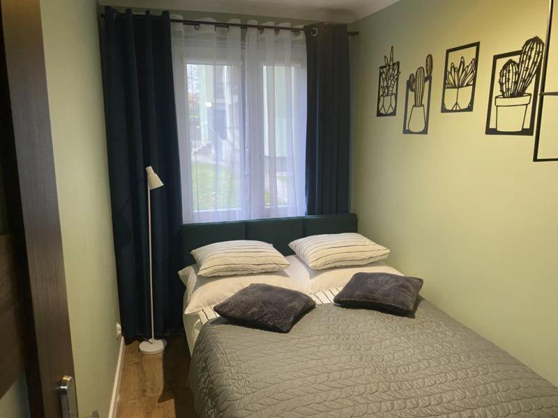 Apartament ,, Sen I Kawa" - Komfortowy Nocleg W Sercu Aglomeracji ビトム エクステリア 写真